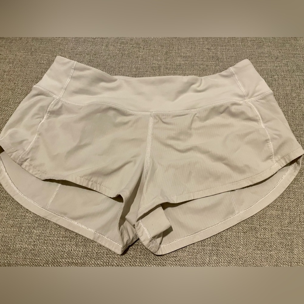 Lululemon shorts low rise speed up size 4